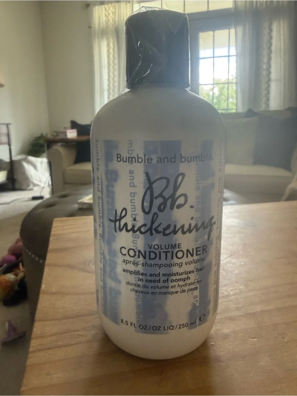 Bumble and bumble. Bb. Thickening Volume Conditioner